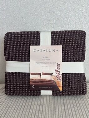 NWT Full/Queen Textured Waffle Coverlet Dark Fig - Casaluna